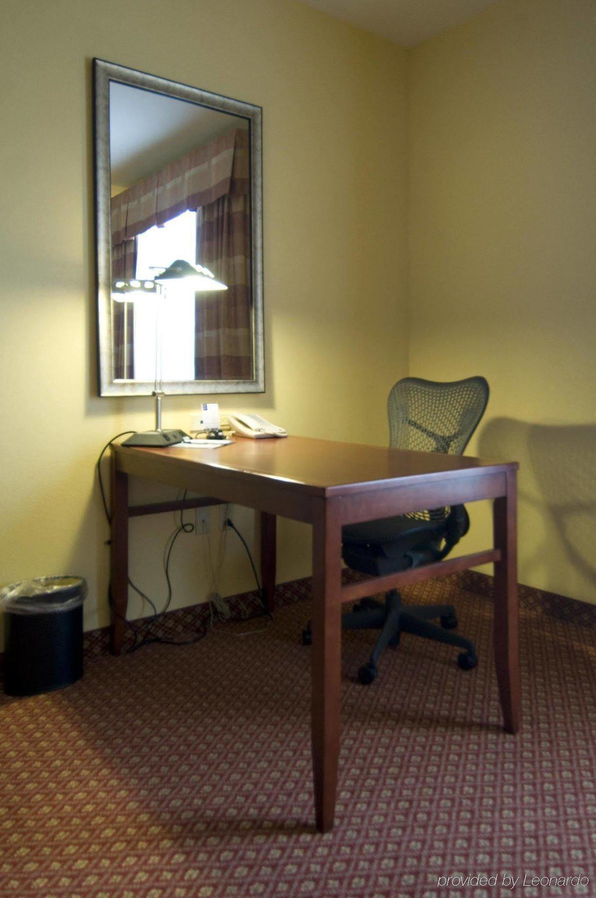 Hilton Garden Inn Morgantown Bilik gambar