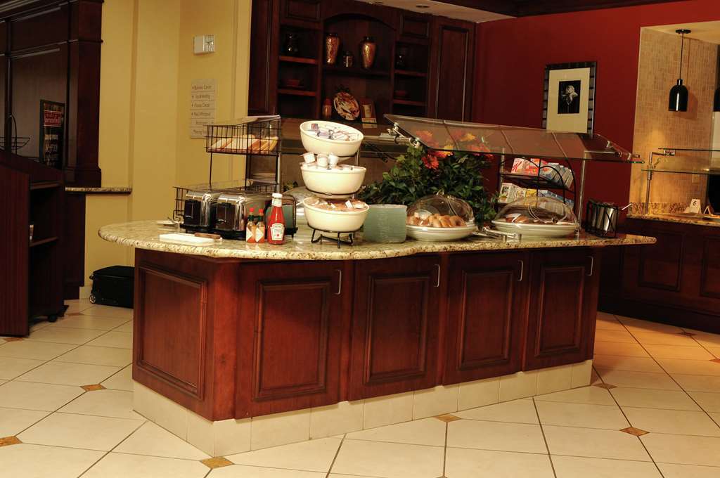 Hilton Garden Inn Morgantown Restoran gambar
